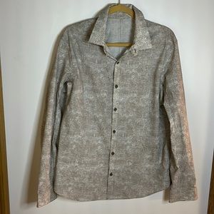 MENS SIZE LARGE LULULEMON DRESS SHIRT Lightweight and soft